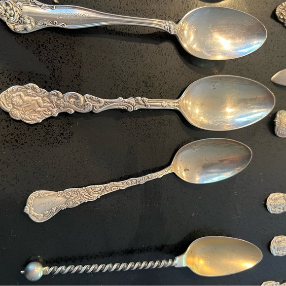 Huge Lot of Antique and Souvenir Sterling Silver Spoons - Picture 6 of 16